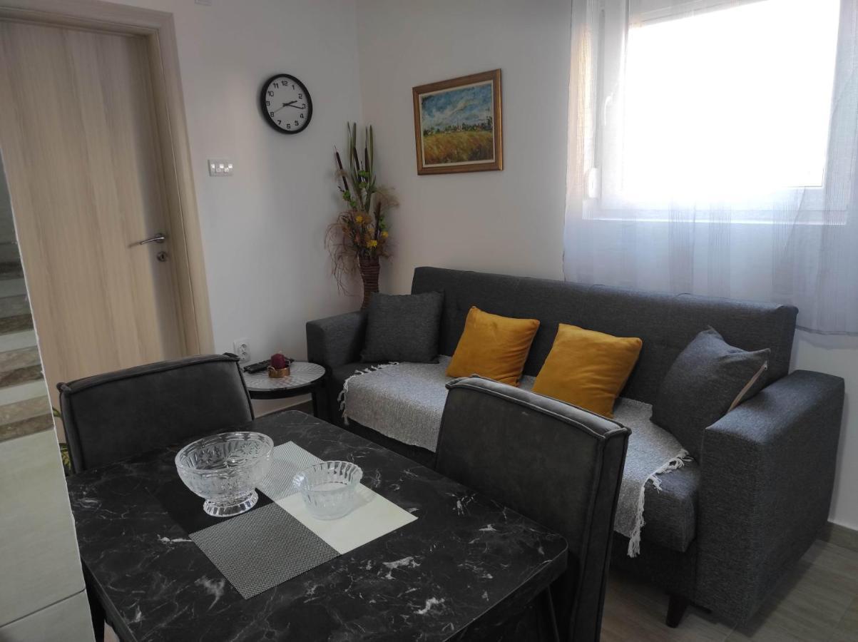 Andrea Airport Apartments 베오그라드 외부 사진